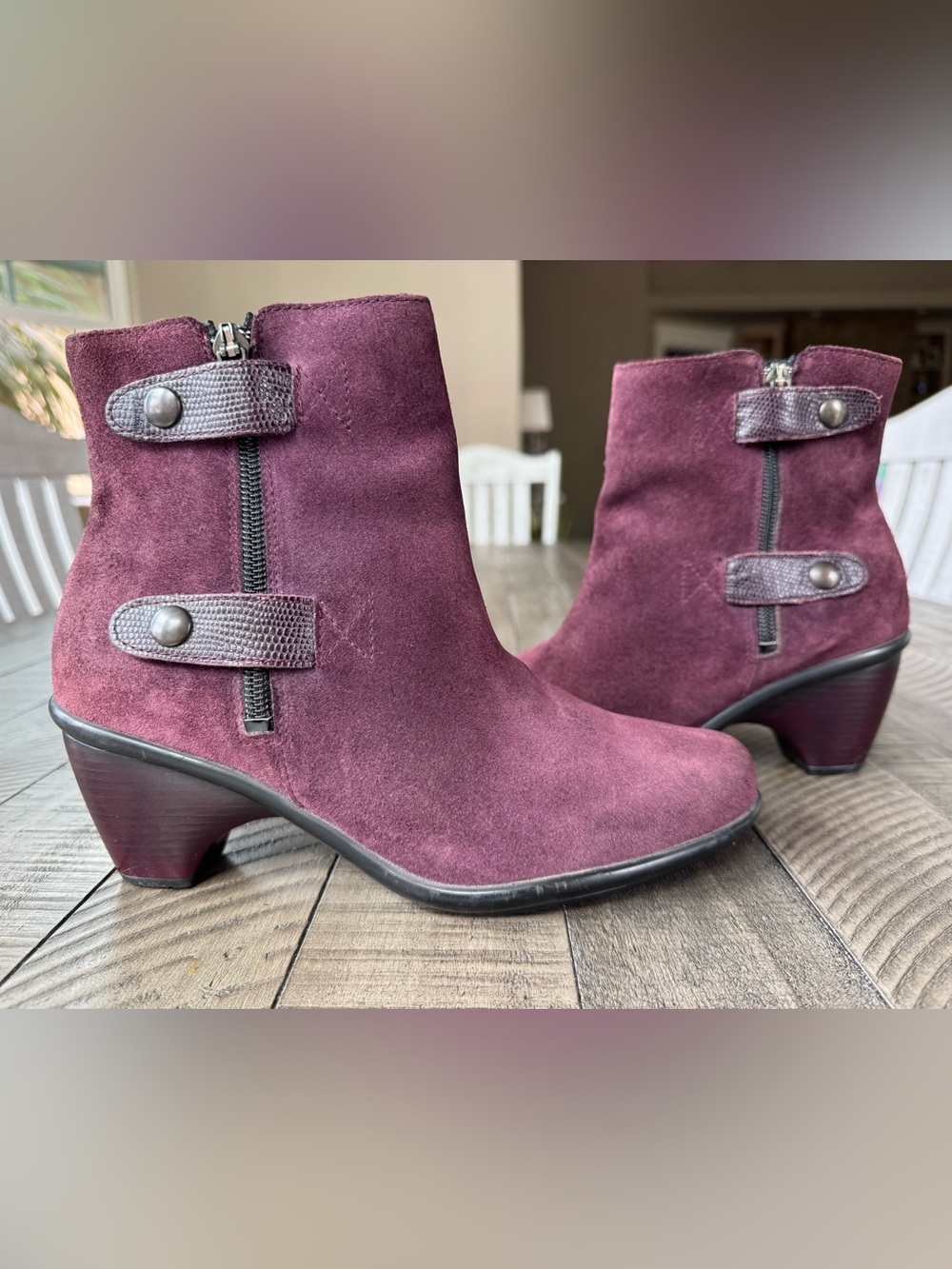 Dansko Burgundy Suede Ankle Booties Women’s Size 6.5-7 (37)